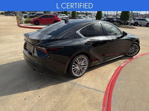 Caviar 2023 Lexus IS 300 Base
