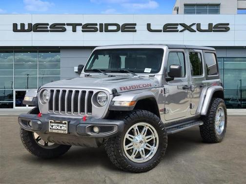 Silver 2018 Jeep Wrangler Unlimited Rubicon