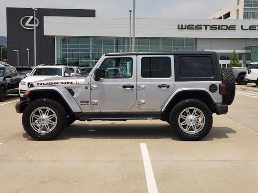 Silver 2018 Jeep Wrangler Unlimited Rubicon