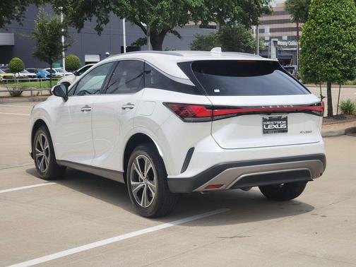 White 2023 Lexus RX 350 Premium