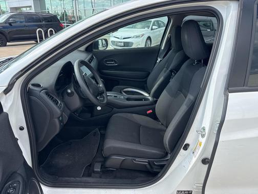 2021 Honda HR-V EX