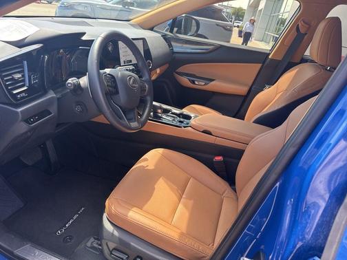 2025 Lexus NX 350 Premium