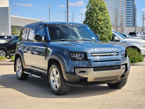 2023 Land Rover Defender 110 X-Dynamic SE