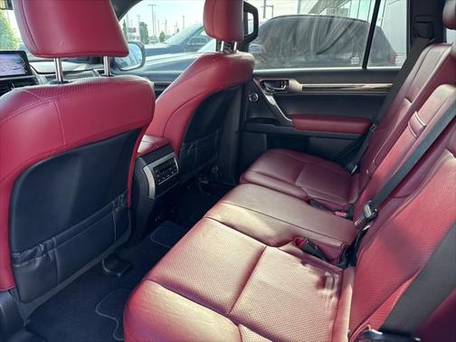 2023 Lexus GX 460 Luxury