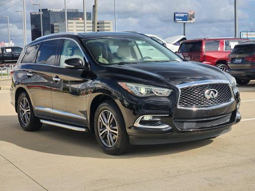 2017 INFINITI QX60 Base