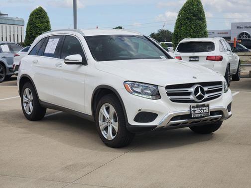 White 2018 Mercedes-Benz GLC 300 Base