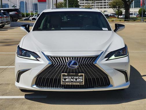 2019 Lexus ES 300h Base