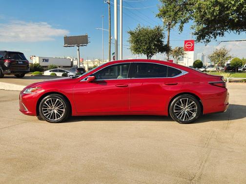 Matador Red Mica 2024 Lexus ES 350 Base