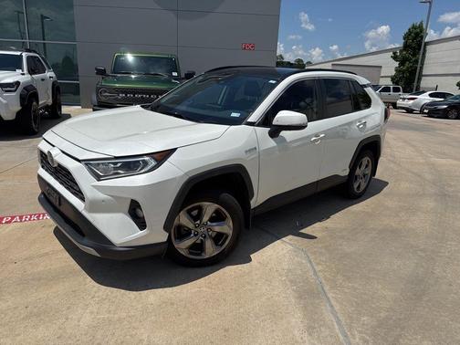 Blizzard Pearl 2020 Toyota RAV4 Hybrid Limited