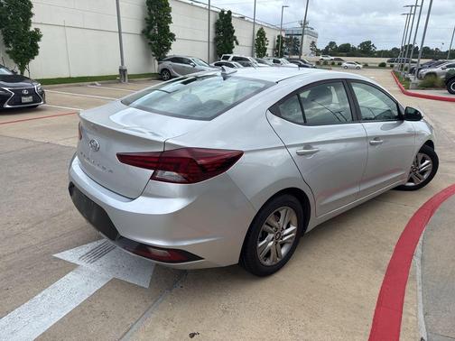 Silver 2020 Hyundai ELANTRA SEL
