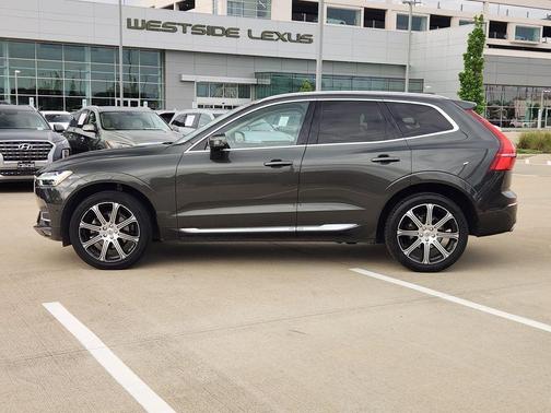 Gray 2021 Volvo XC60 T5 Inscription