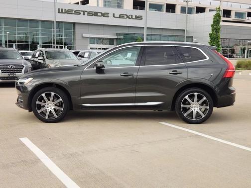 Gray 2021 Volvo XC60 T5 Inscription