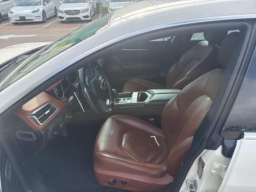 White 2016 Maserati Ghibli S