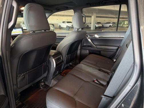 Black 2023 Lexus GX 460 Premium