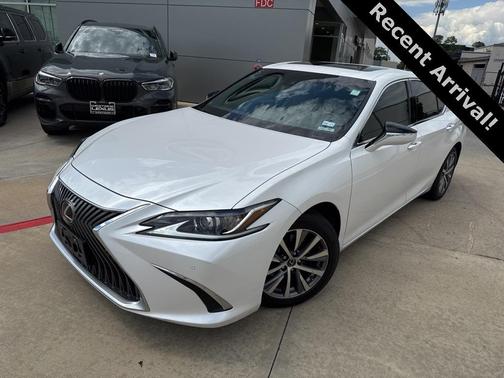 2021 Lexus ES 350 Base