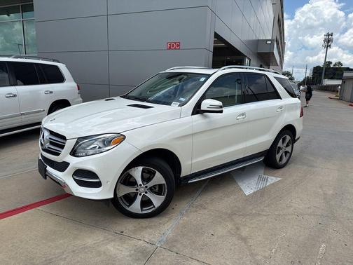 White 2016 Mercedes-Benz GLE-Class GLE 350