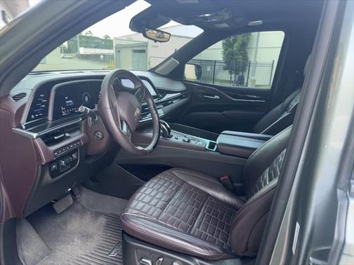 2023 Cadillac Escalade Sport Platinum