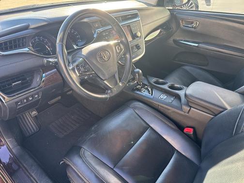 2014 Toyota Avalon XLE