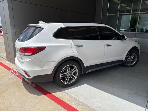 White 2017 Hyundai SANTA FE Limited Ultimate