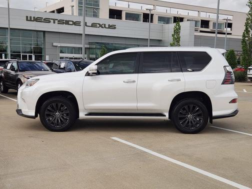White 2023 Lexus GX 460 Luxury