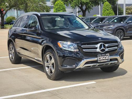 2018 Mercedes-Benz GLC 300 Base