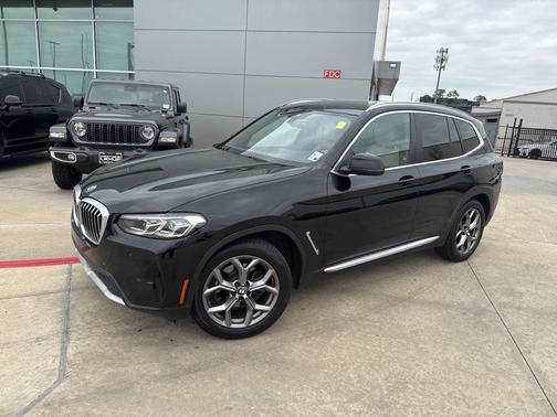 Black 2023 BMW X3 sDrive30i