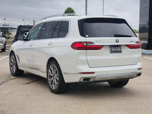 2019 BMW X7 xDrive40i