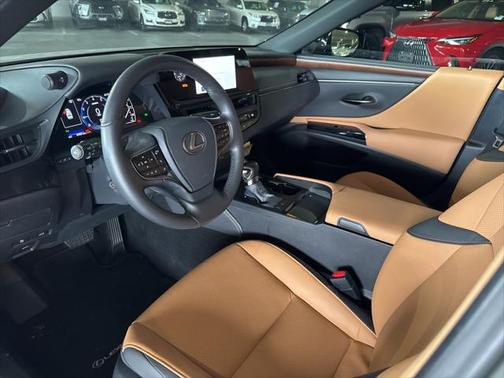 2025 Lexus ES 350 Base