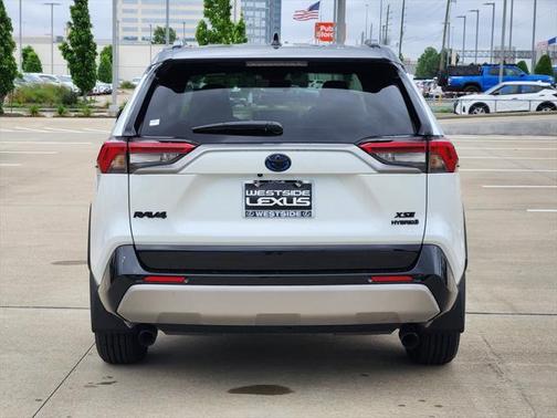 2024 Toyota RAV4 Hybrid XSE