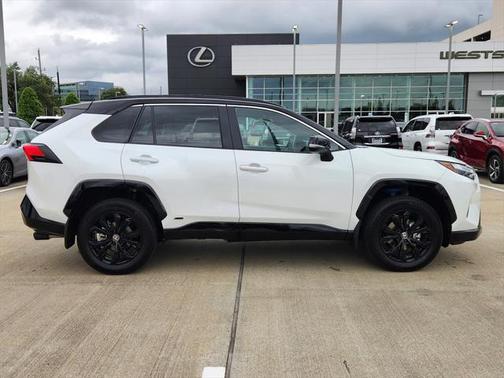 2024 Toyota RAV4 Hybrid XSE