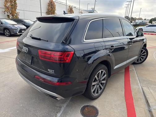 2017 Audi Q7 3.0T Prestige