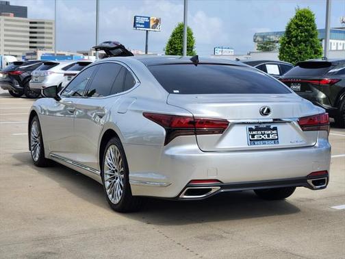 2024 Lexus LS 500 Base