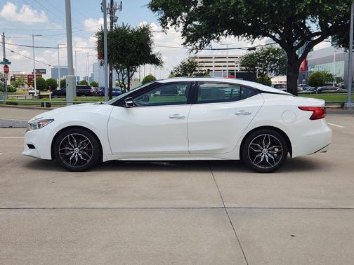 Pearl White 2017 Nissan Maxima 3.5 SL
