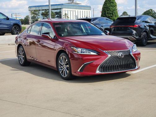 Matador Red Mica 2019 Lexus ES 350 Base