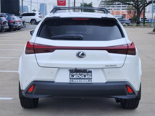 2023 Lexus UX 250h Base