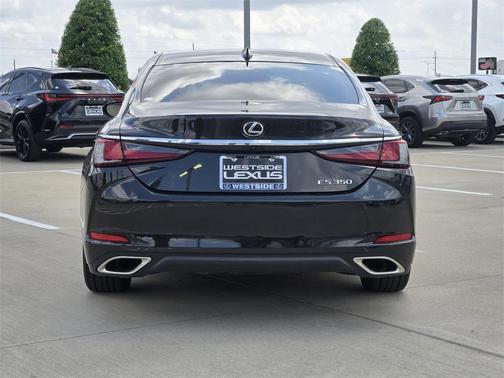 2022 Lexus ES 350 Base