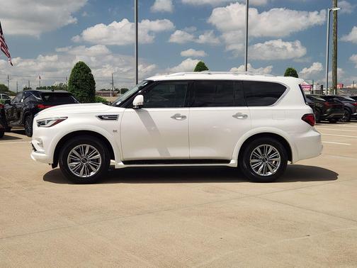 Moonstone 2020 INFINITI QX80 Luxe