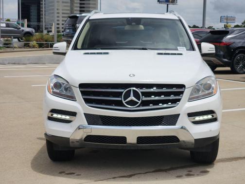 White 2015 Mercedes-Benz M-Class ML 350