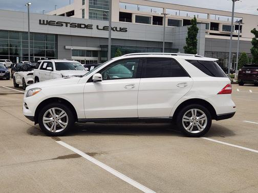 White 2015 Mercedes-Benz M-Class ML 350