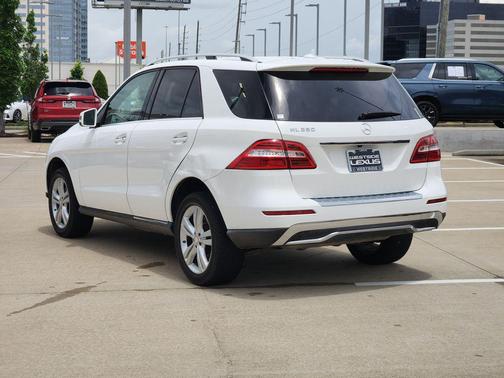 White 2015 Mercedes-Benz M-Class ML 350