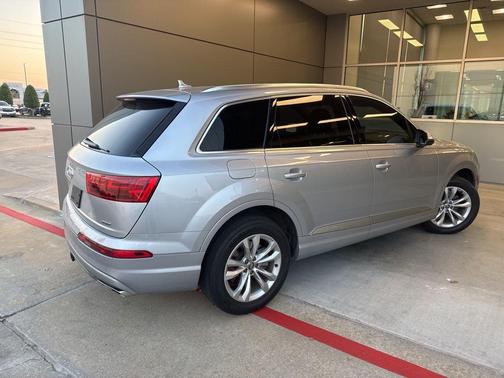 2018 Audi Q7 2.0T Premium Plus