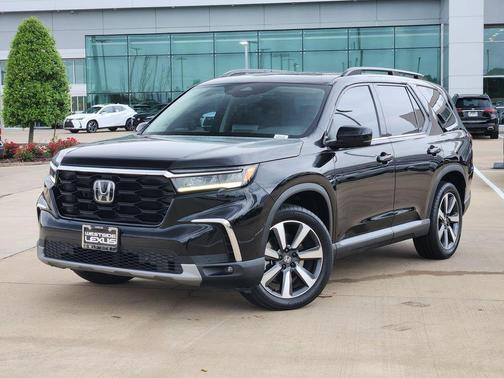 2024 Honda Pilot Touring 8-Passenger