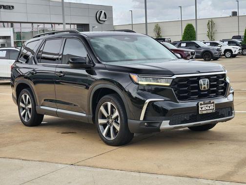 2024 Honda Pilot Touring 8-Passenger
