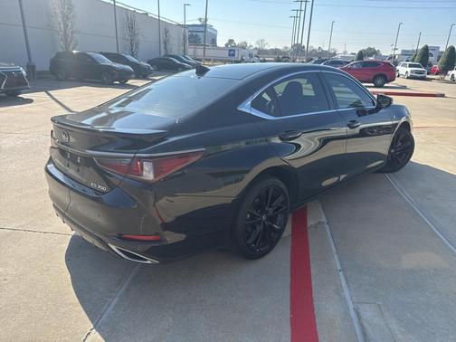 2023 Lexus ES 350 F Sport