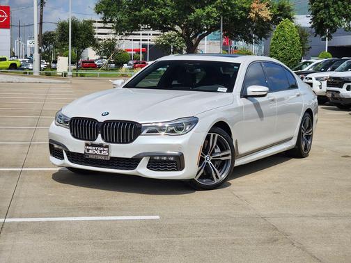 White Metallic 2019 BMW 750 I