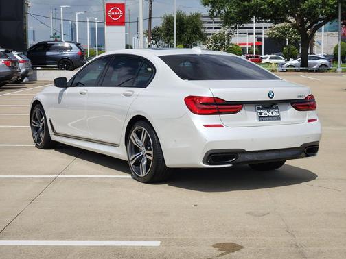 White Metallic 2019 BMW 750 I