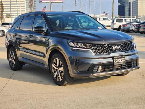 2022 Kia Sorento S