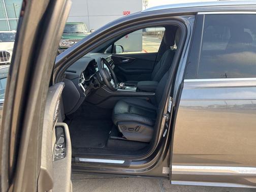 Gray 2021 Audi Q7 45 Premium Plus