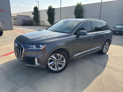 Gray 2021 Audi Q7 45 Premium Plus