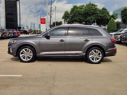 Gray 2021 Audi Q7 45 Premium Plus